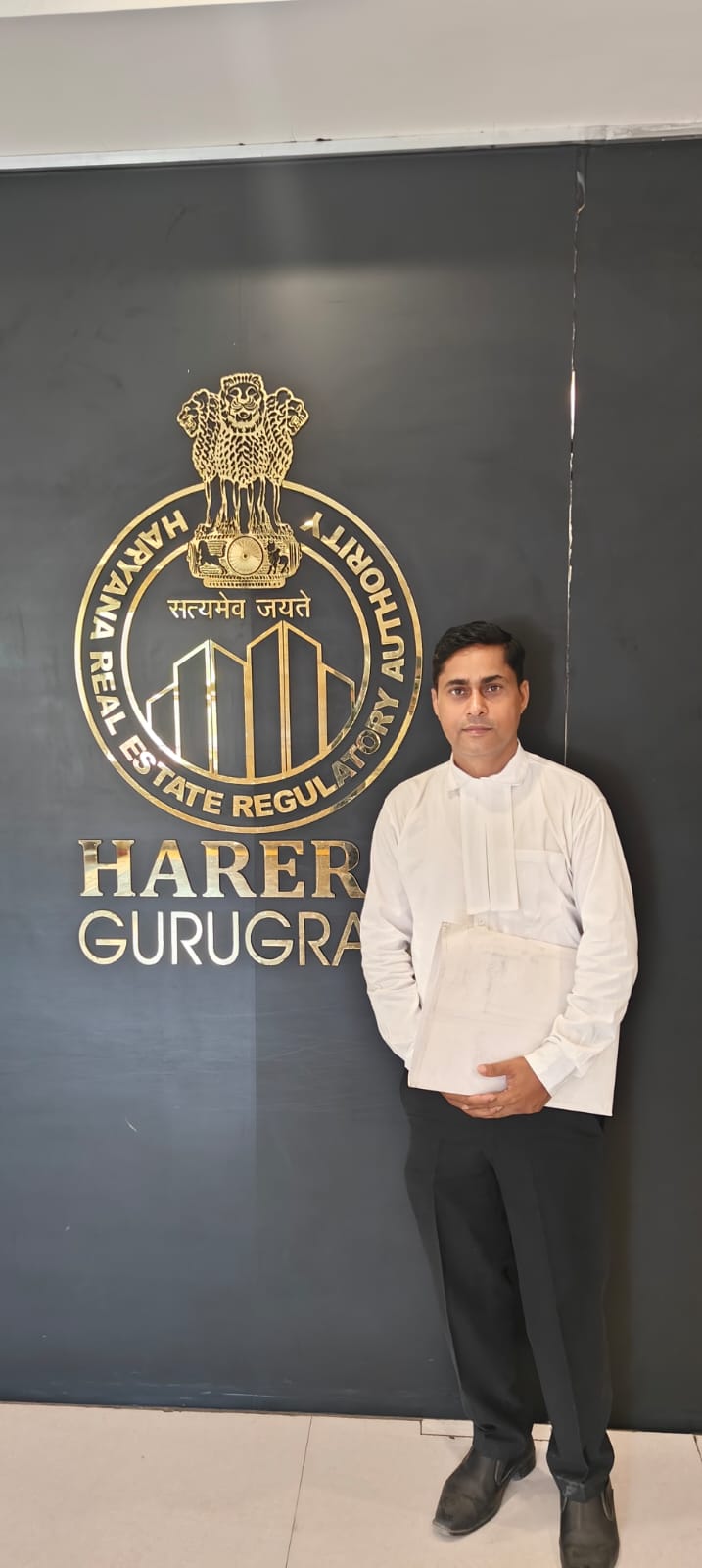 Advocate Nitin Kumar Vashista, Gurgaon lawyer